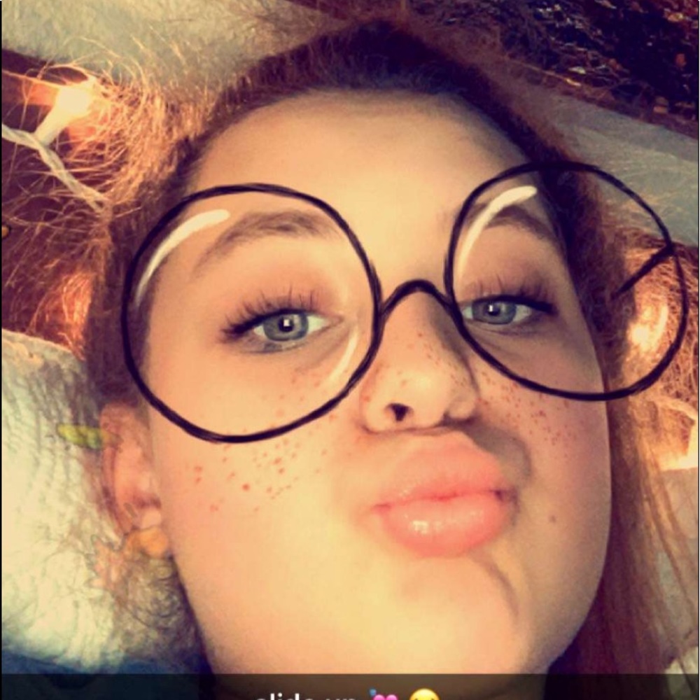 Meet your Posher, Marina